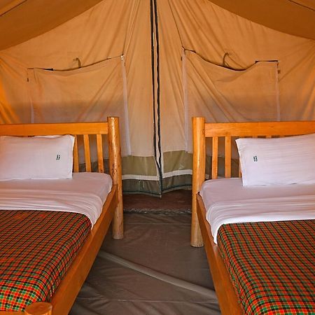 مبيت وإفطار Moroto Kara-Tunga Safari Camp المظهر الخارجي الصورة