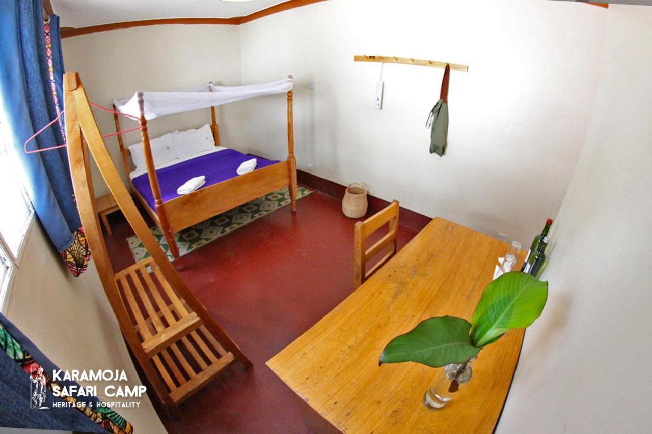 مبيت وإفطار Moroto Kara-Tunga Safari Camp المظهر الخارجي الصورة