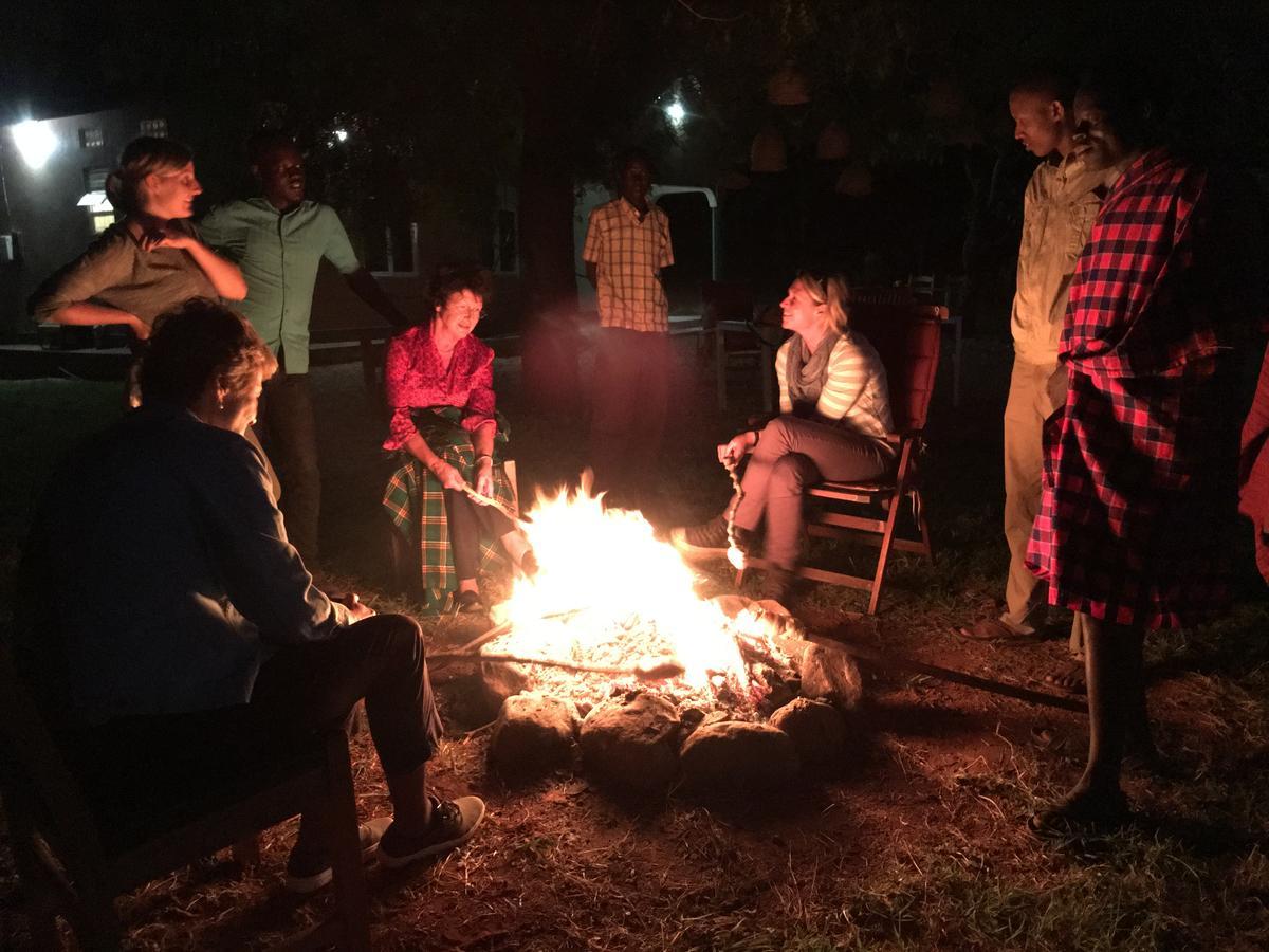 مبيت وإفطار Moroto Kara-Tunga Safari Camp المظهر الخارجي الصورة