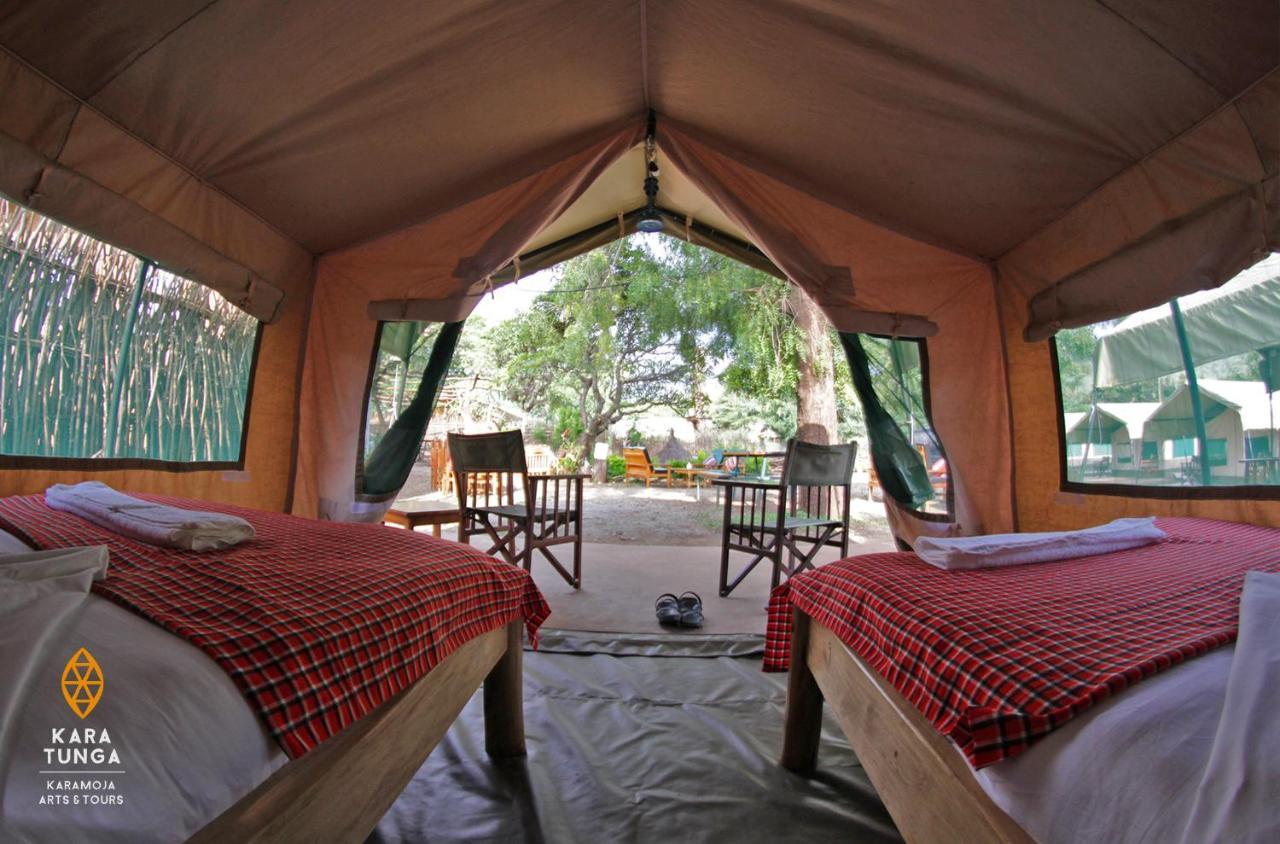 مبيت وإفطار Moroto Kara-Tunga Safari Camp المظهر الخارجي الصورة