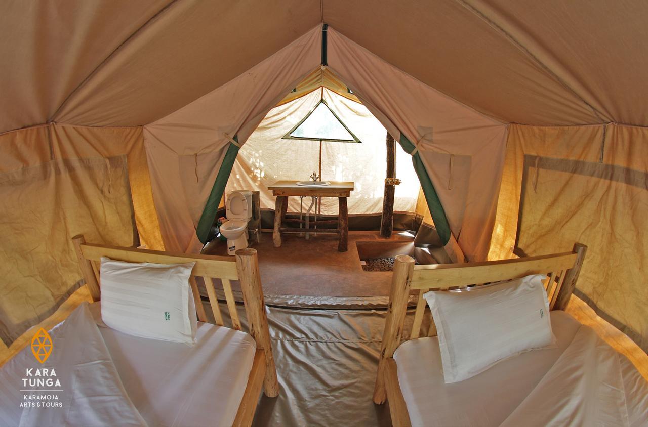 مبيت وإفطار Moroto Kara-Tunga Safari Camp المظهر الخارجي الصورة