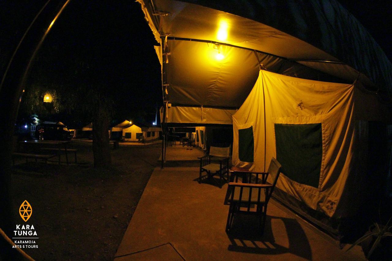 مبيت وإفطار Moroto Kara-Tunga Safari Camp المظهر الخارجي الصورة